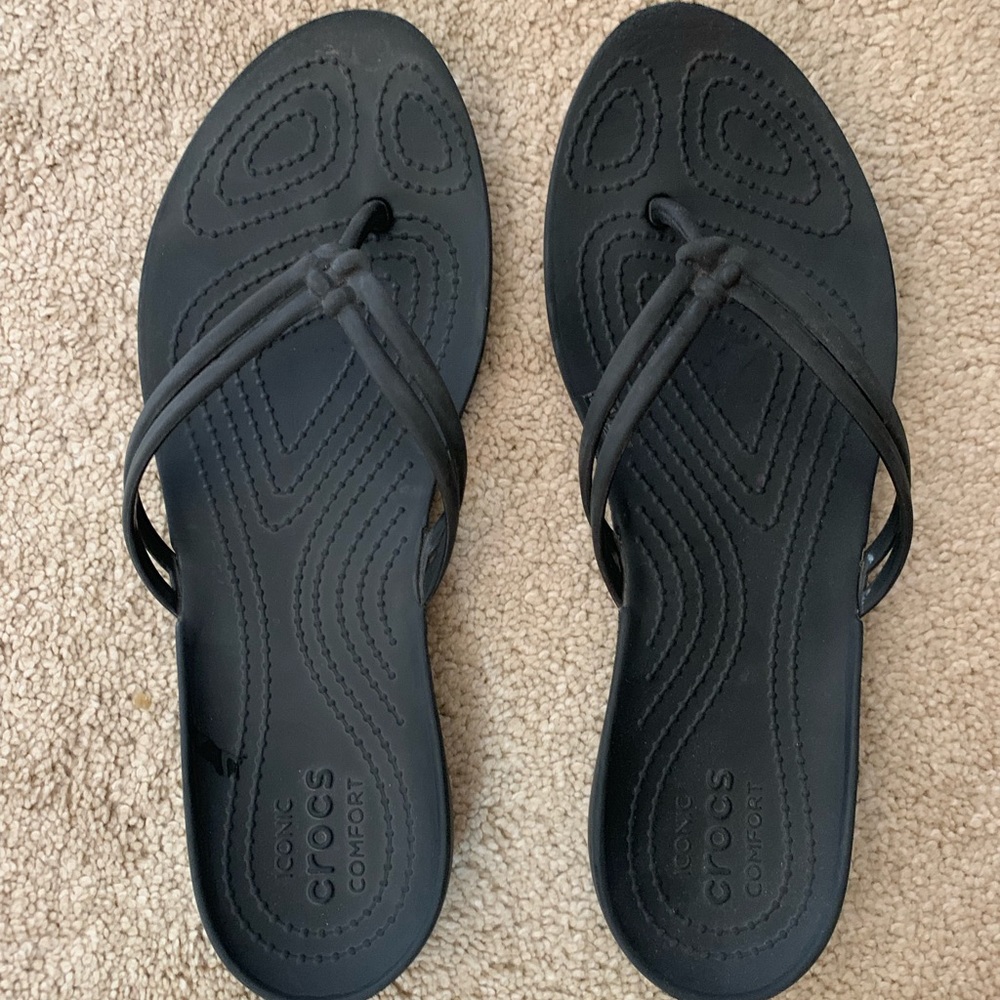 Women’s CROCS Isabella Flip Flop - size 8
